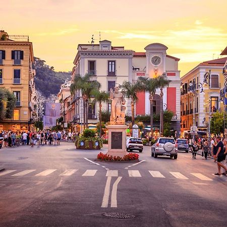 B&B Mamma Sorrento Holidays エクステリア 写真